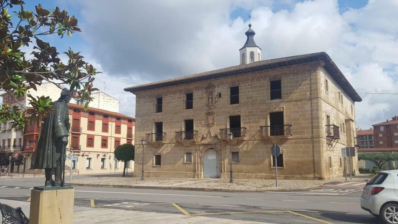 Apartamento Entrevinas En El Corazon De La Rioja Fuenmayor Eksteriør billede